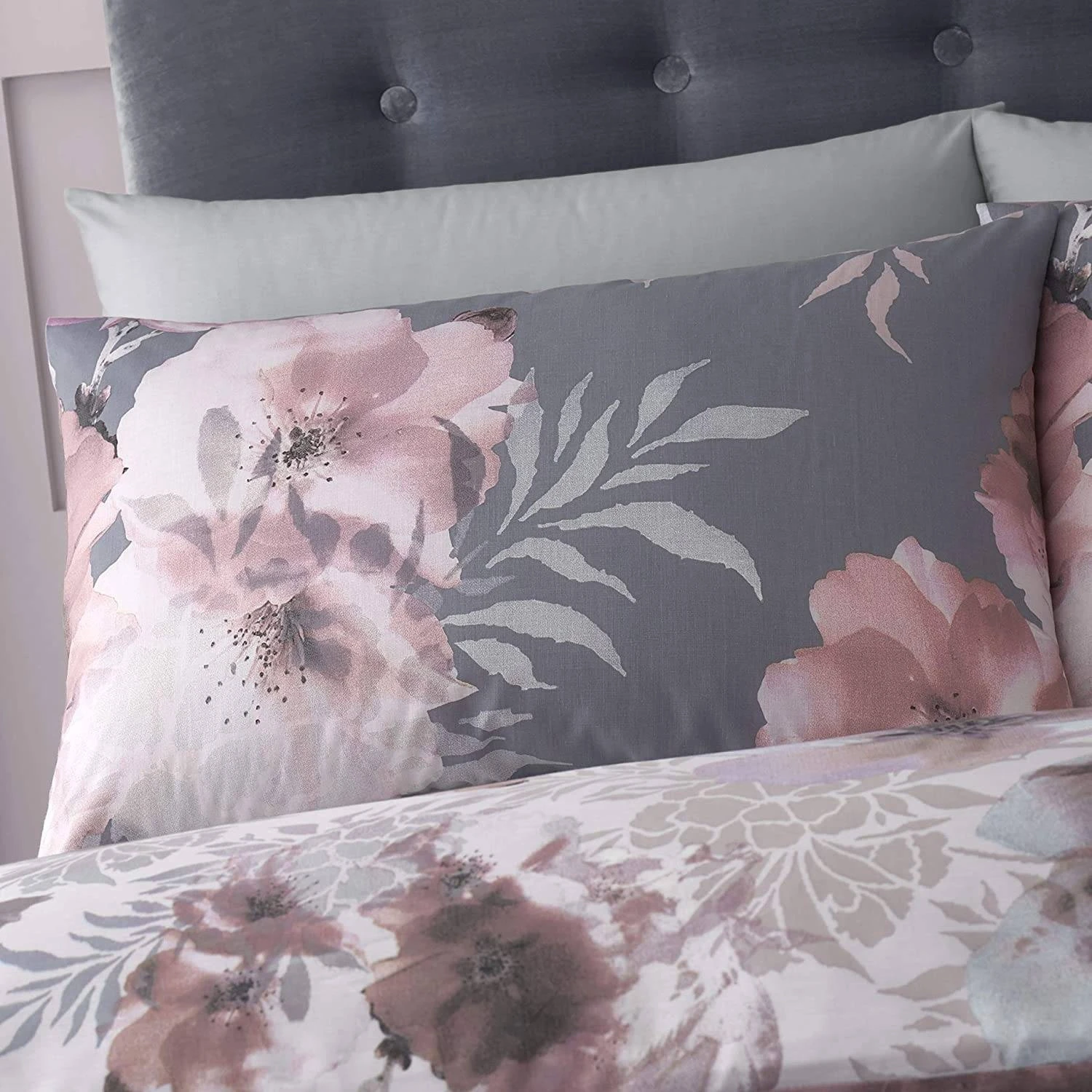 Catherine Lansfield Dramatic Floral Grey Duvet Set 4 Catherine Lansfield Dramatic Floral Grey Duvet Set - Image 4