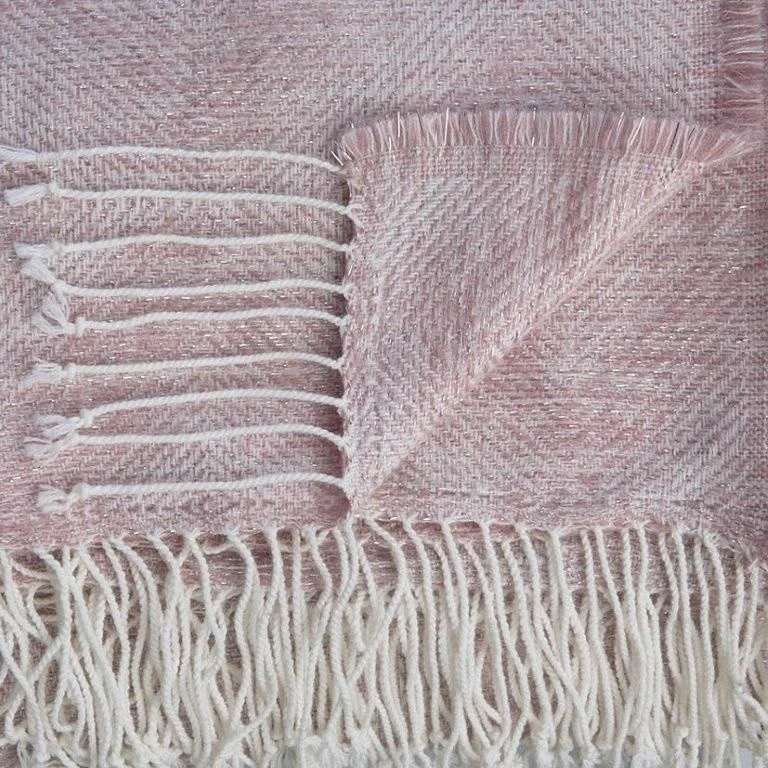 Laura Ashley Payton Dark Blush Throw 2 Laura Ashley Payton Dark Blush Throw - Image 2