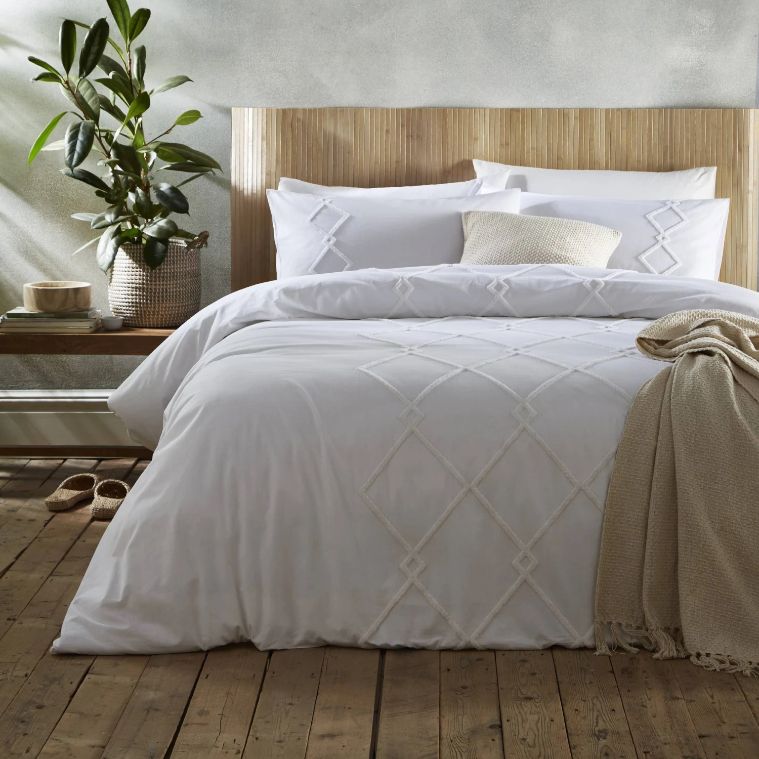 Appletree Kojo White Duvet Set 1 Appletree Kojo White Duvet Set
