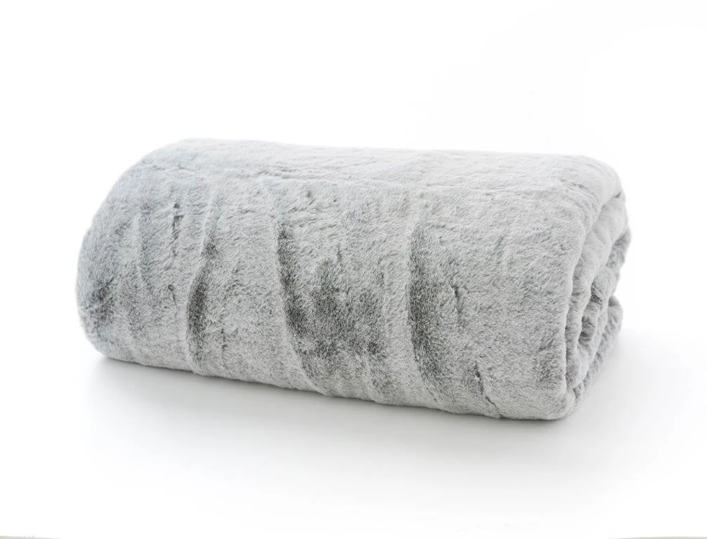 Deyongs Alaska Super Soft Faux Fur Silver Throw 1 Deyongs Alaska Super Soft Faux Fur Silver Throw