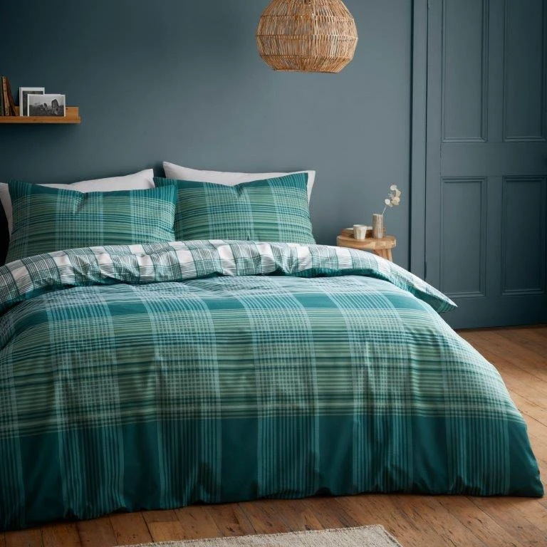 Catherine Lansfield Roxburgh Kelso Green Duvet Set 1 Catherine Lansfield Roxburgh Kelso Green Duvet Set